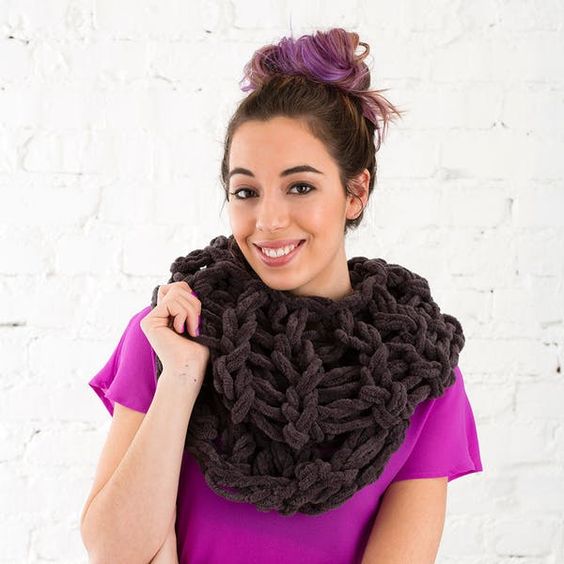 Arm Knitting Scarves Ideas 4