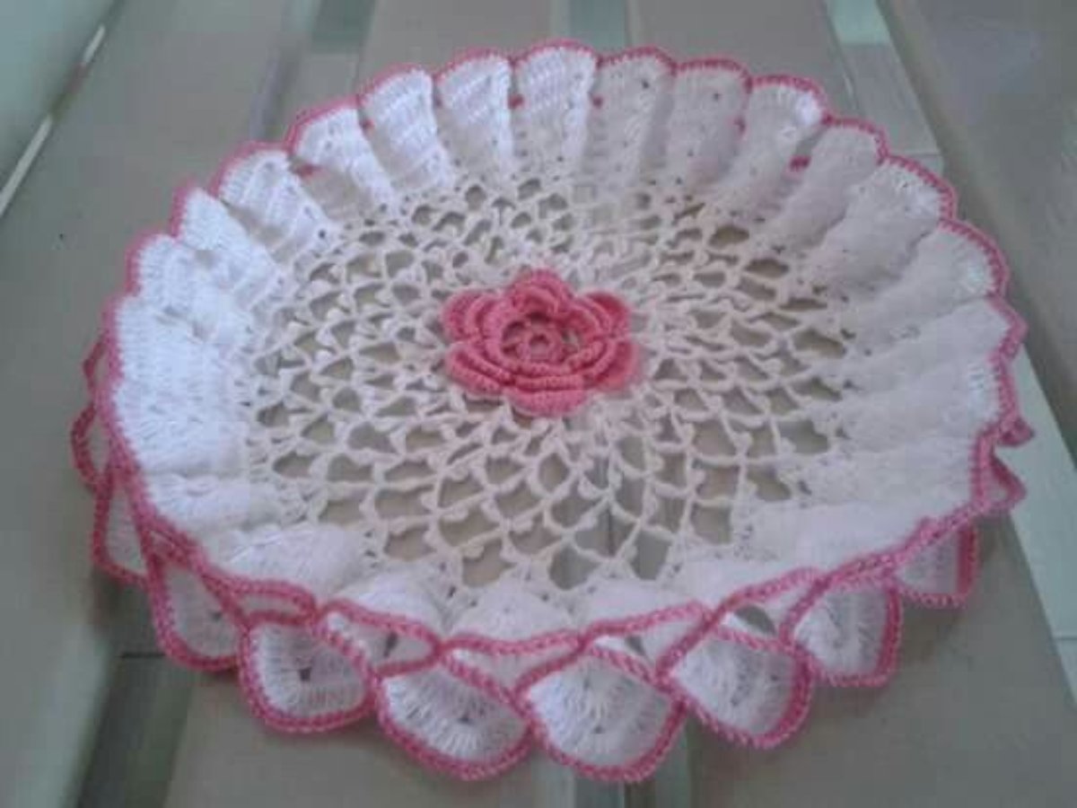 Crochet 3D Lace Doily Tutorial