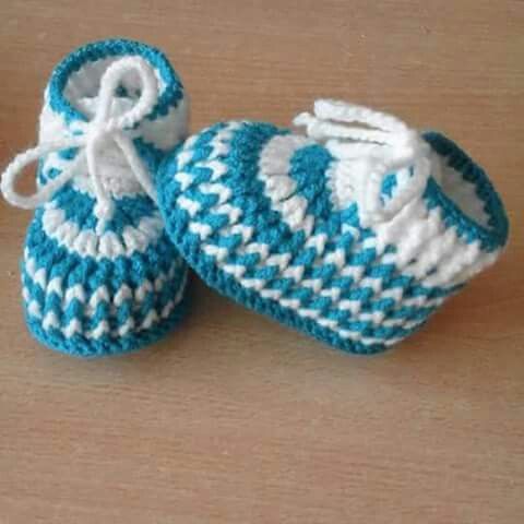 Crochet Baby Booties 3