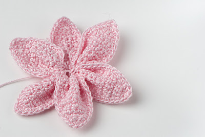 Crochet-Cute-Little-Flower8