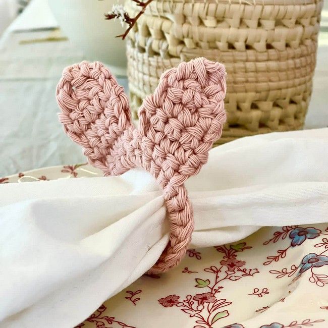 Easter Bunny Crochet Napkin Rings 9