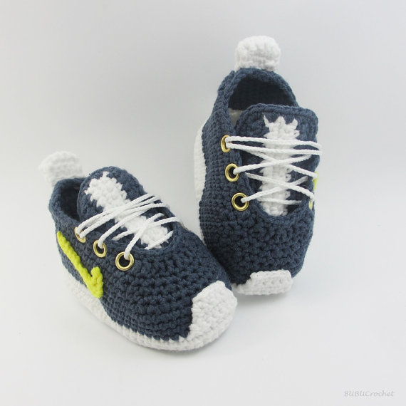 Nike-crochet-booties-boys