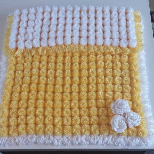 Pom Pom Baby Blanket 3