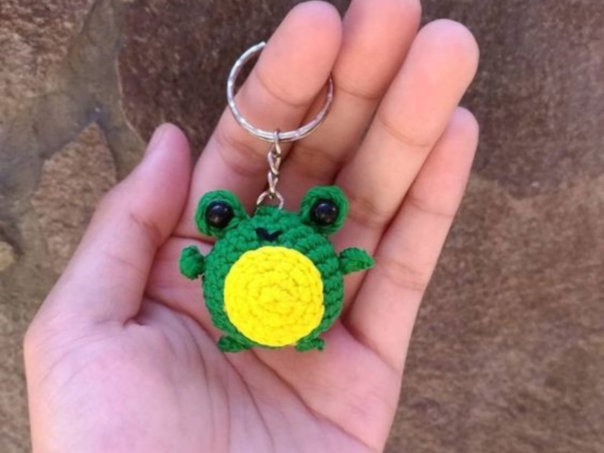 animal crochet keychain pattern ideas 12