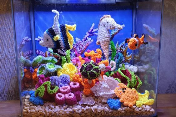 Incredible And Inspiring Aquarium Ideas Made With Crochet Fish