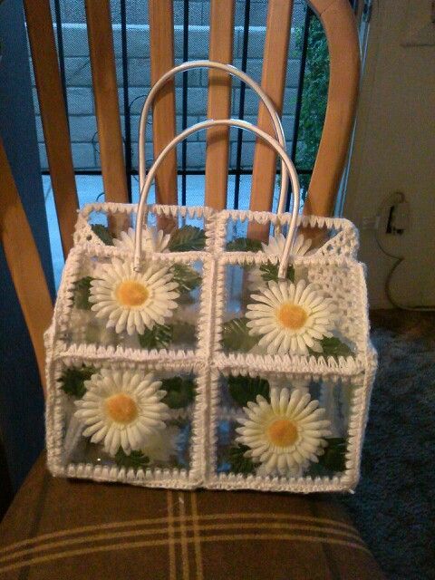 bags made with plastic bottle and crochet 1