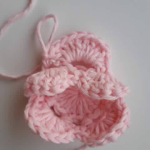 beautiful crochet flower step by step 12