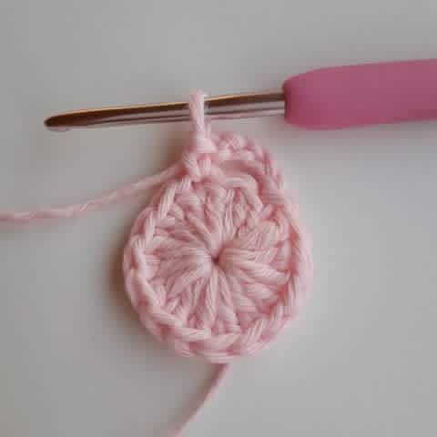 beautiful crochet flower step by step 3