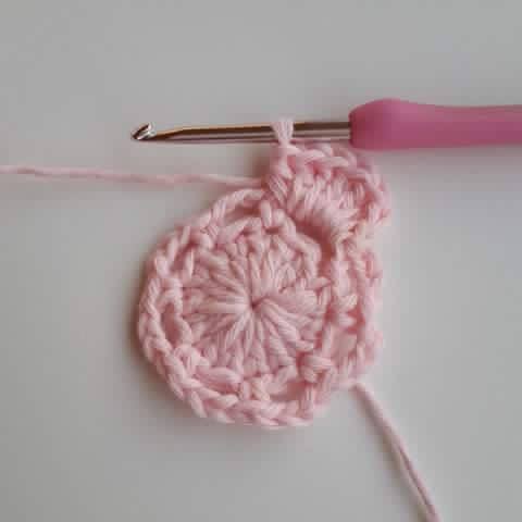 beautiful crochet flower step by step 5