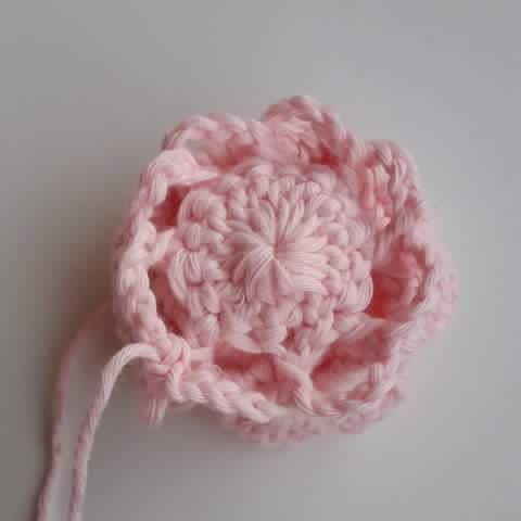 beautiful crochet flower step by step 9