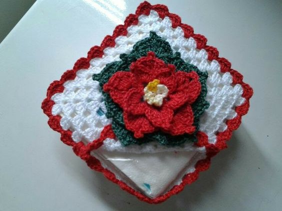christmas crochet napkin holders ideas 5