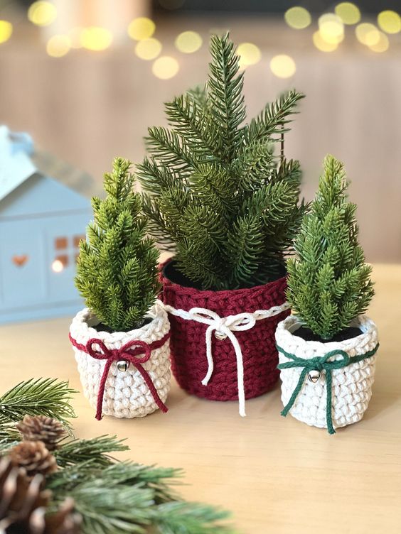 christmas crochet planter ideas 2