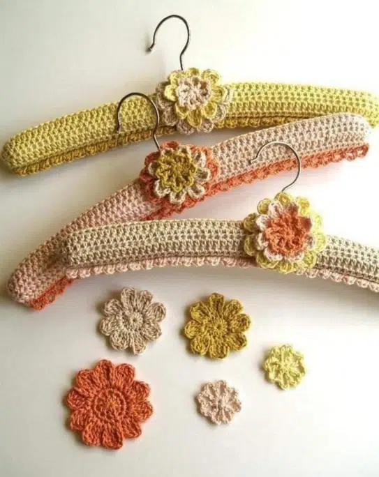 clothes hanger covers crochet