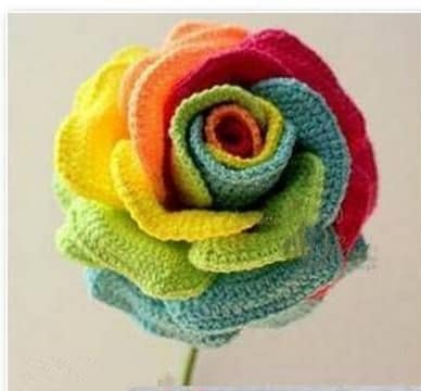 colors in crochet roses 1