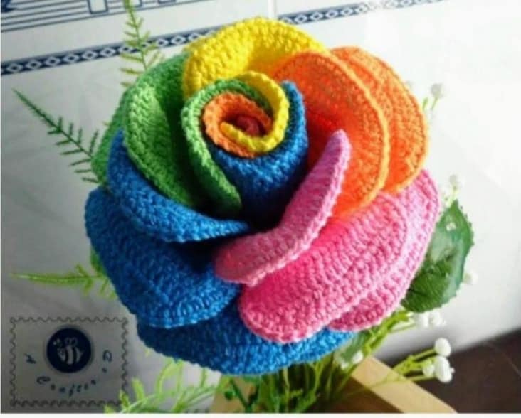 colors in crochet roses 3