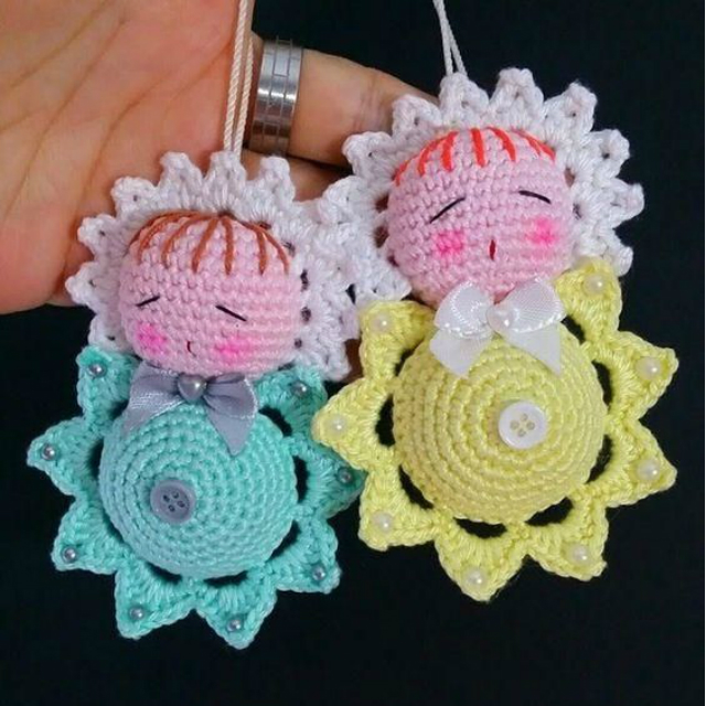 creative crochet party favors 12