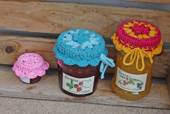 creative crochet party favors 5