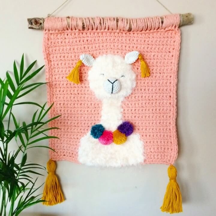 creative ideas for decorating the wall with crochet 8