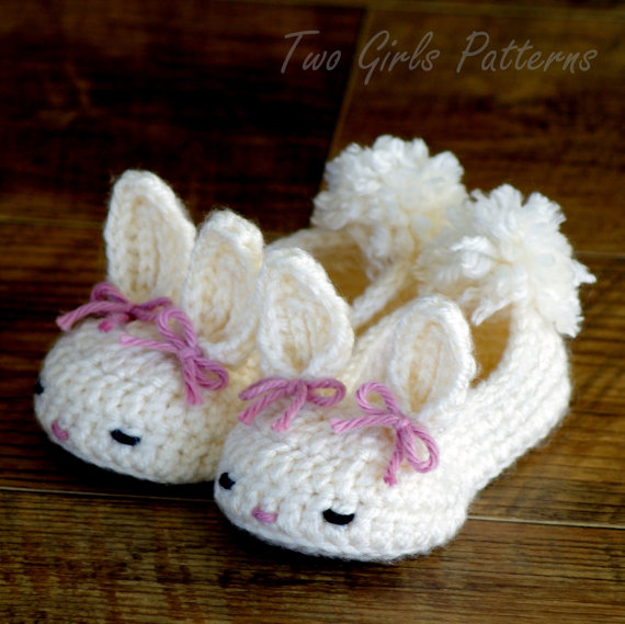 crochet-baby-booties-1