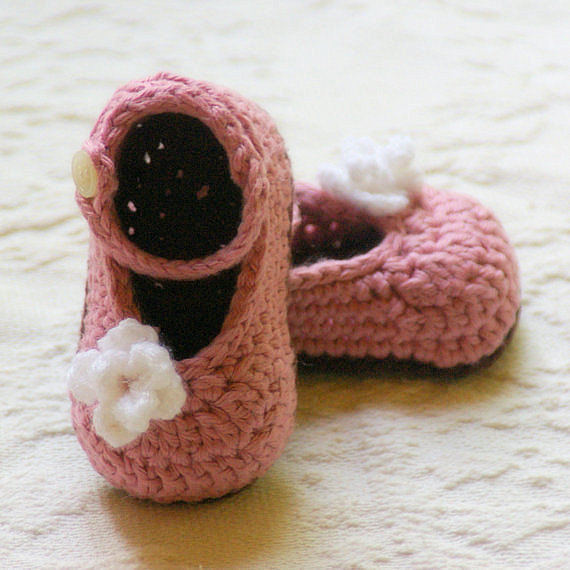 crochet-baby-booties-3