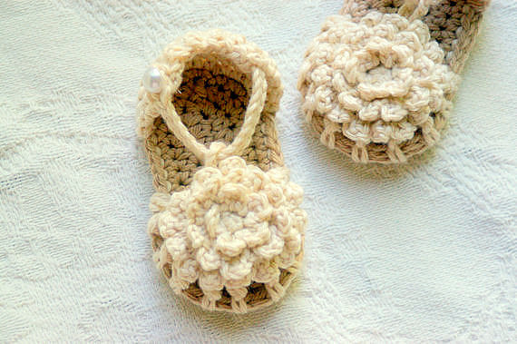 crochet-baby-booties-4