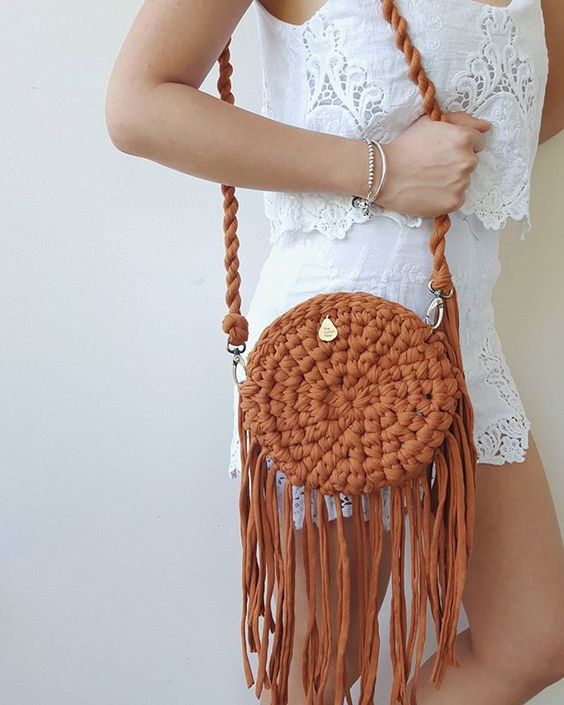 crochet bags with fringe 10