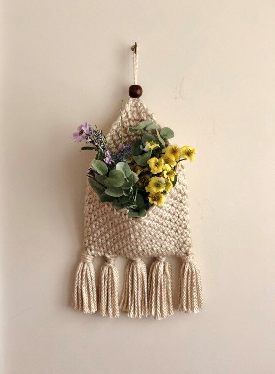 crochet boho wall hanging 4