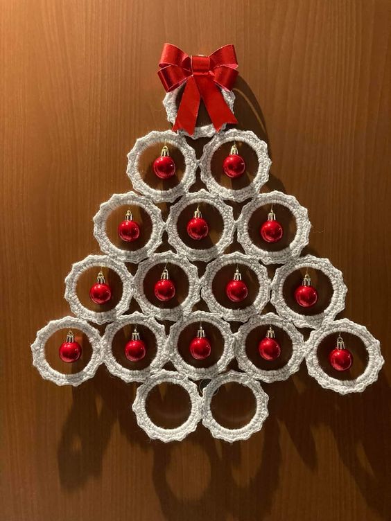 crochet christmas decorations with curtain rings 6