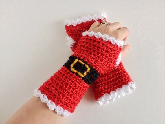 crochet christmas fingerless gloves ideas 8