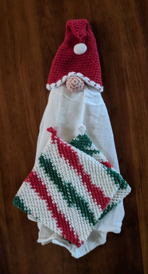 crochet christmas towel topper 5