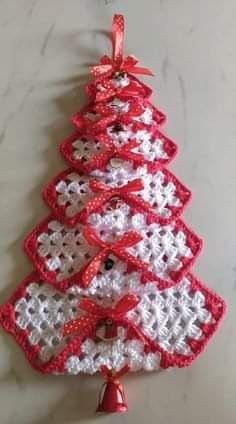 crochet christmas tree with granny squares 9