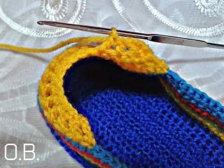 crochet colored shoes for babies 10