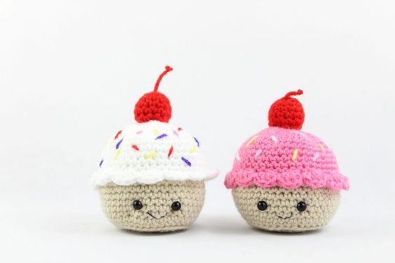crochet cupcake tutorial and ideas 7