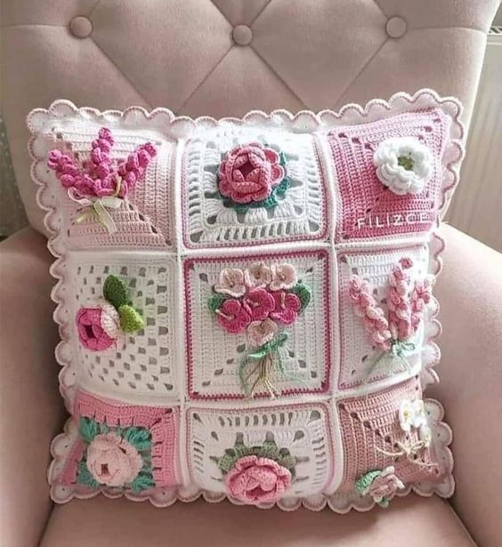 crochet cushions with flowers 2
