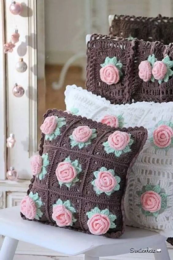 crochet cushions with flowers 8