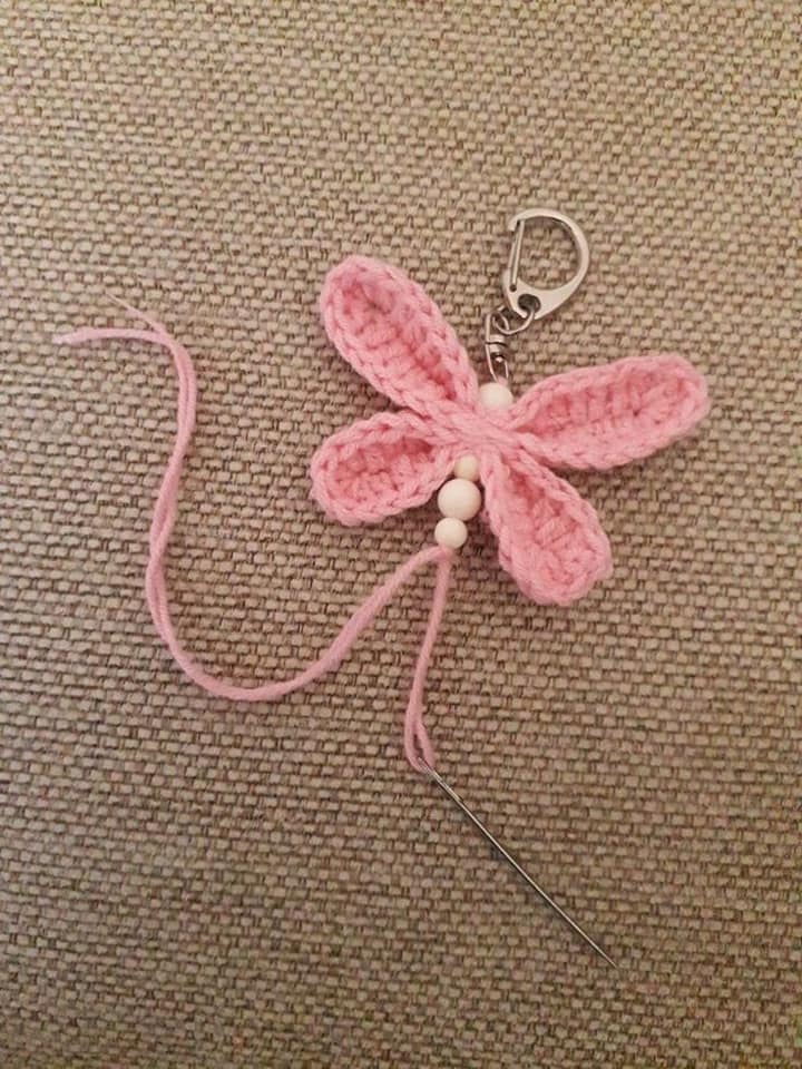 crochet dragonfly keychain 2 1