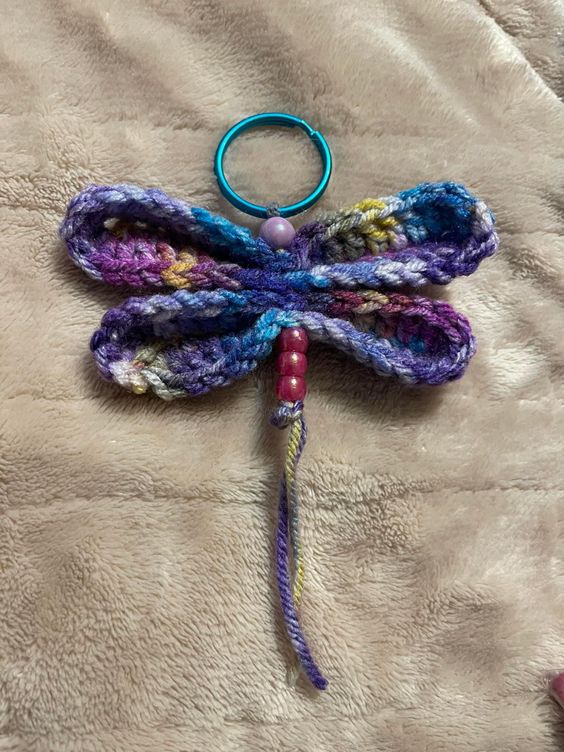 crochet dragonfly keychain 3