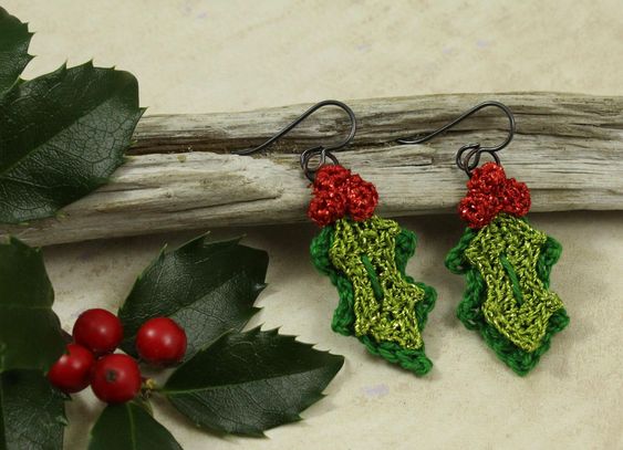 crochet earrings for christmas ideas 1