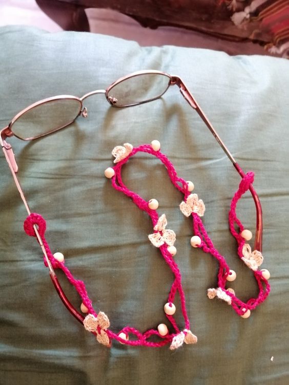 Crochet Glasses Chain- Tutorial And Ideas