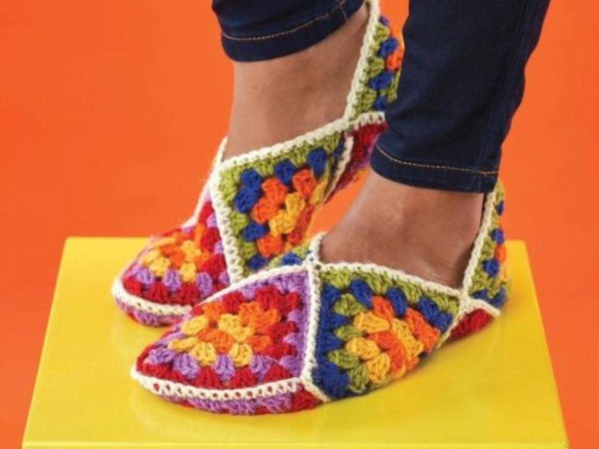 crochet granny square slippers patterns 8