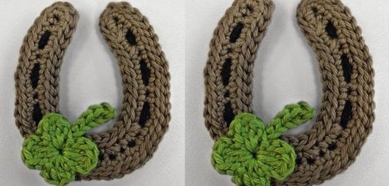 crochet lucky horseshoes 2