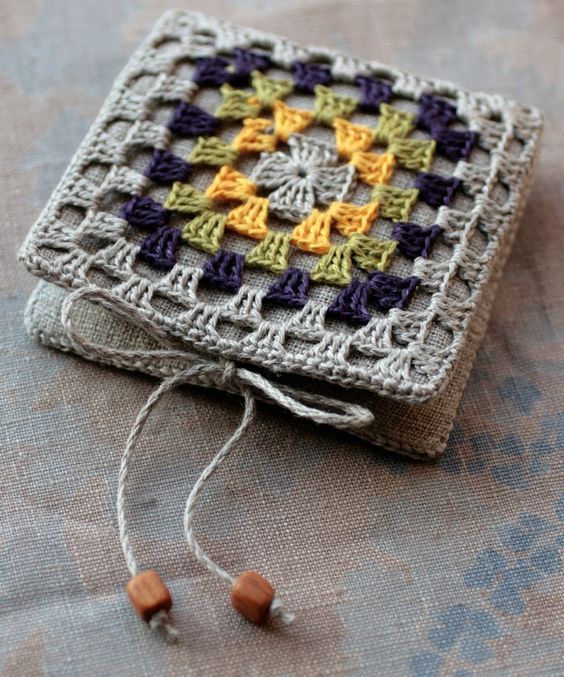 crochet napkin holders ideas 14