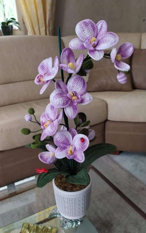 crochet orchid 1