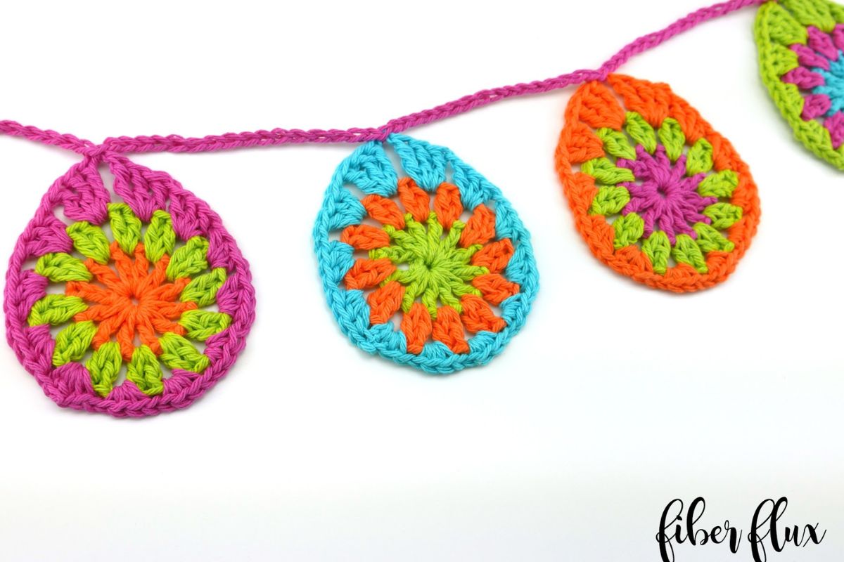 crochet pattern granny eggs