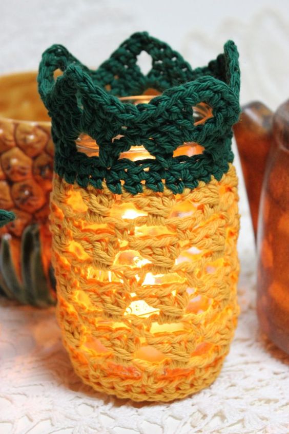 crochet pineapple jar cozy 3