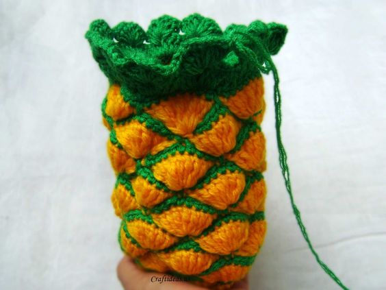 crochet pineapple jar cozy 4