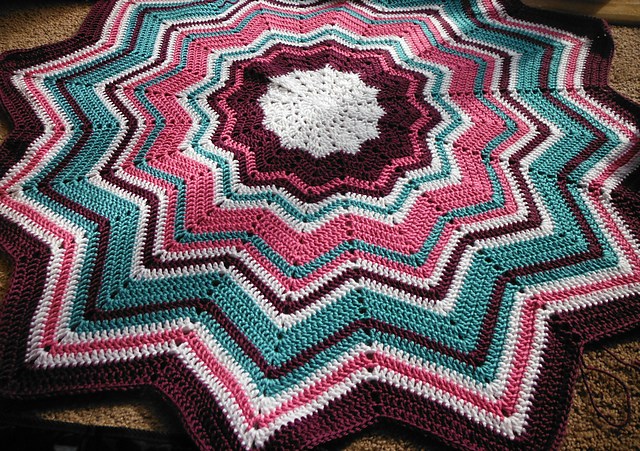 crochet-ripple-blanket