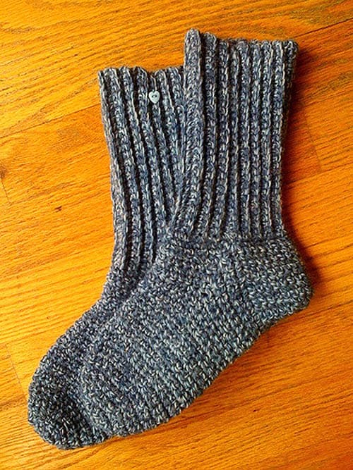 crochet socks youl need 2