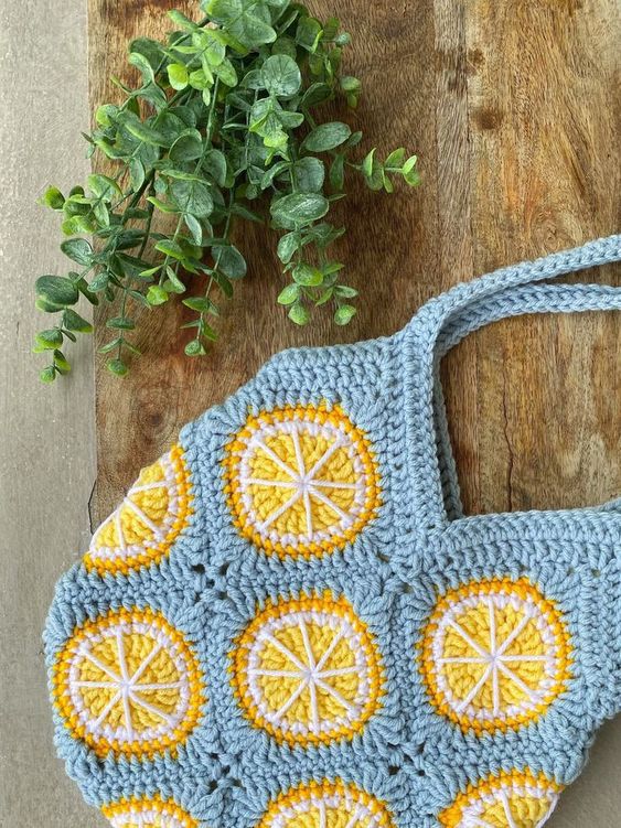 crochet square graphics with fruits 8