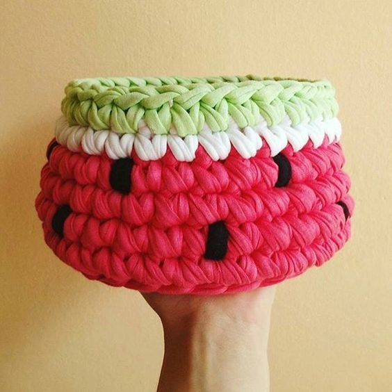 crochet storage baskets 1